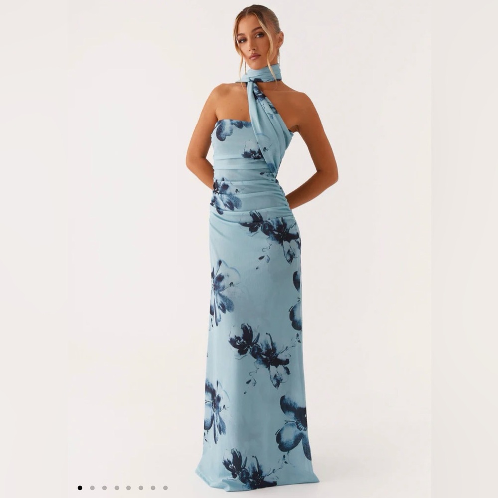Peppermayo Exclusive - Songbird Maxi Dress - Blue Black Floral
